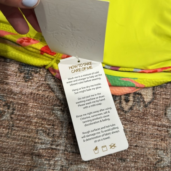 BECCA by Rebecca Virtue • NWT Costa Bella Bikini Top - Picture 11 of 11